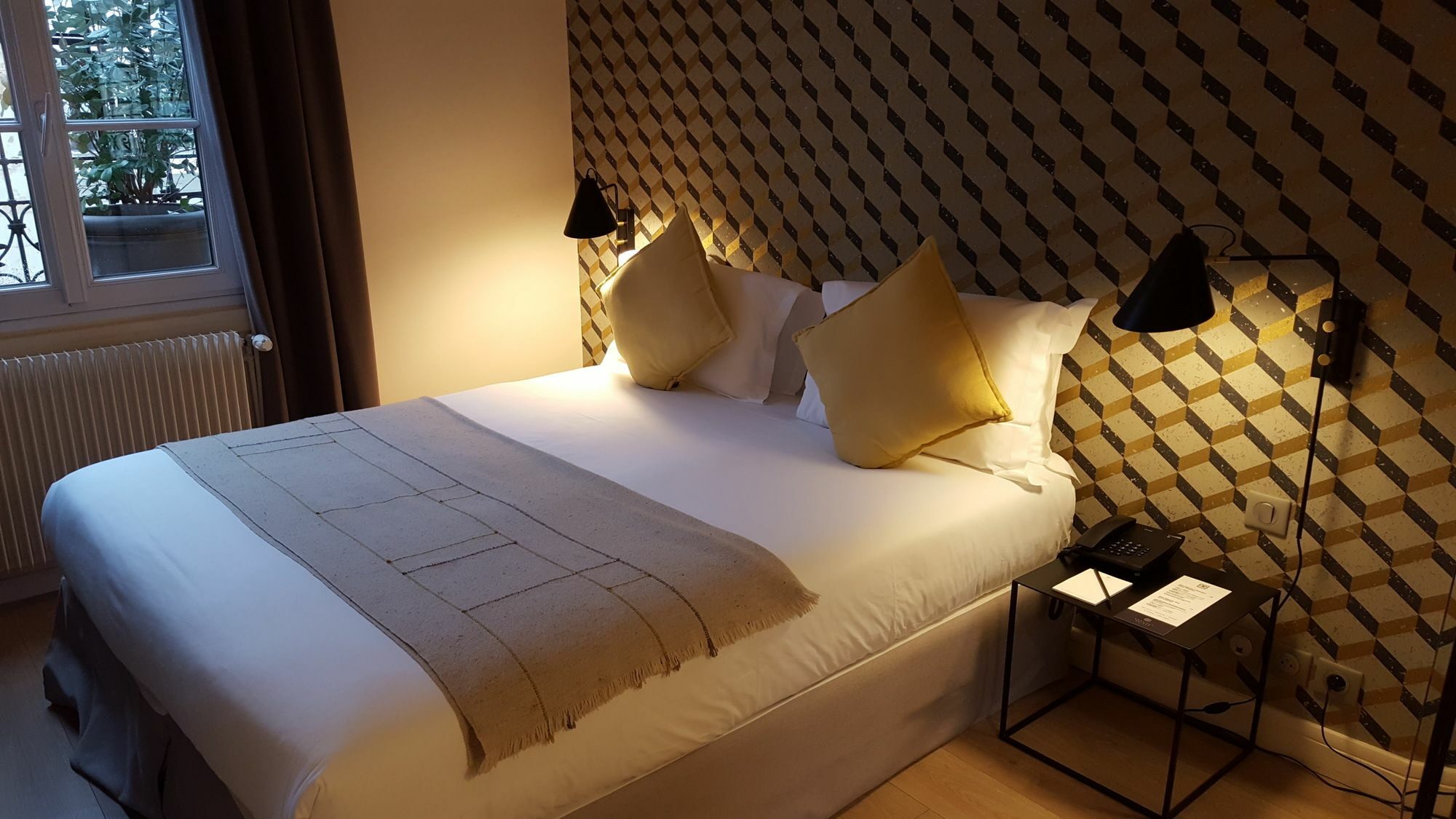 Hotel Monsieur Helder Párizs Kültér fotó